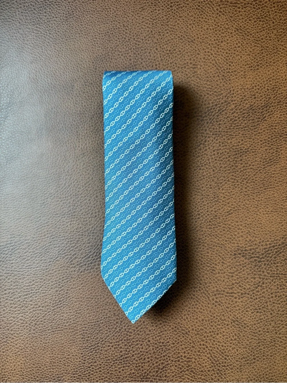 Hermès Silk Men's Tie - Classic Diagonal Chain Design